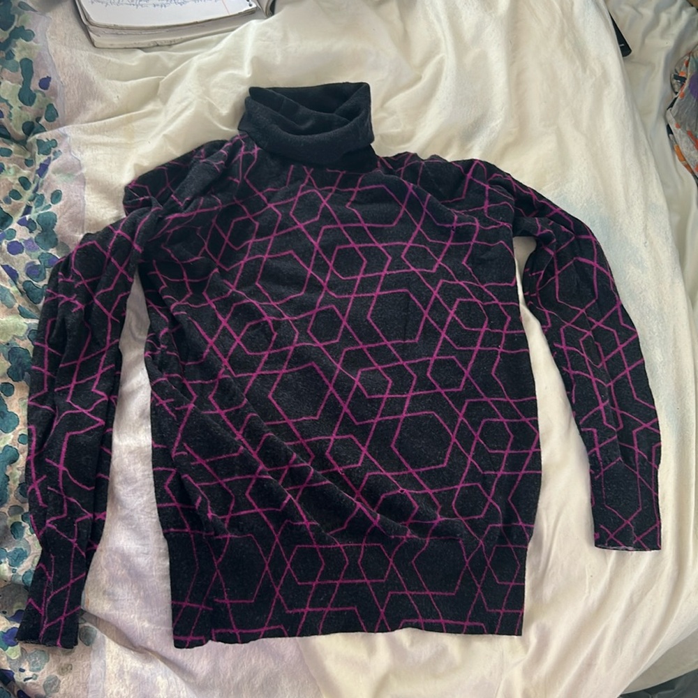 J.Crew long sleeve 100% wool women’s turtleneck M